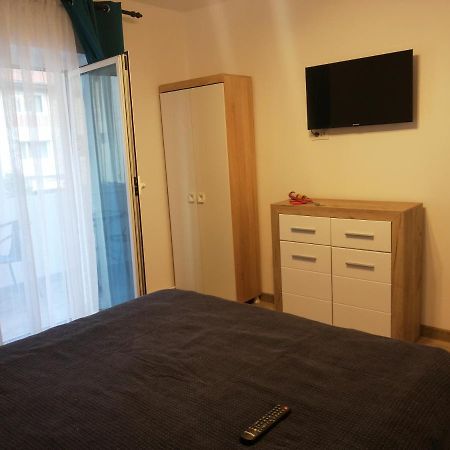 Rosenau Apartment Rîşnov Екстериор снимка