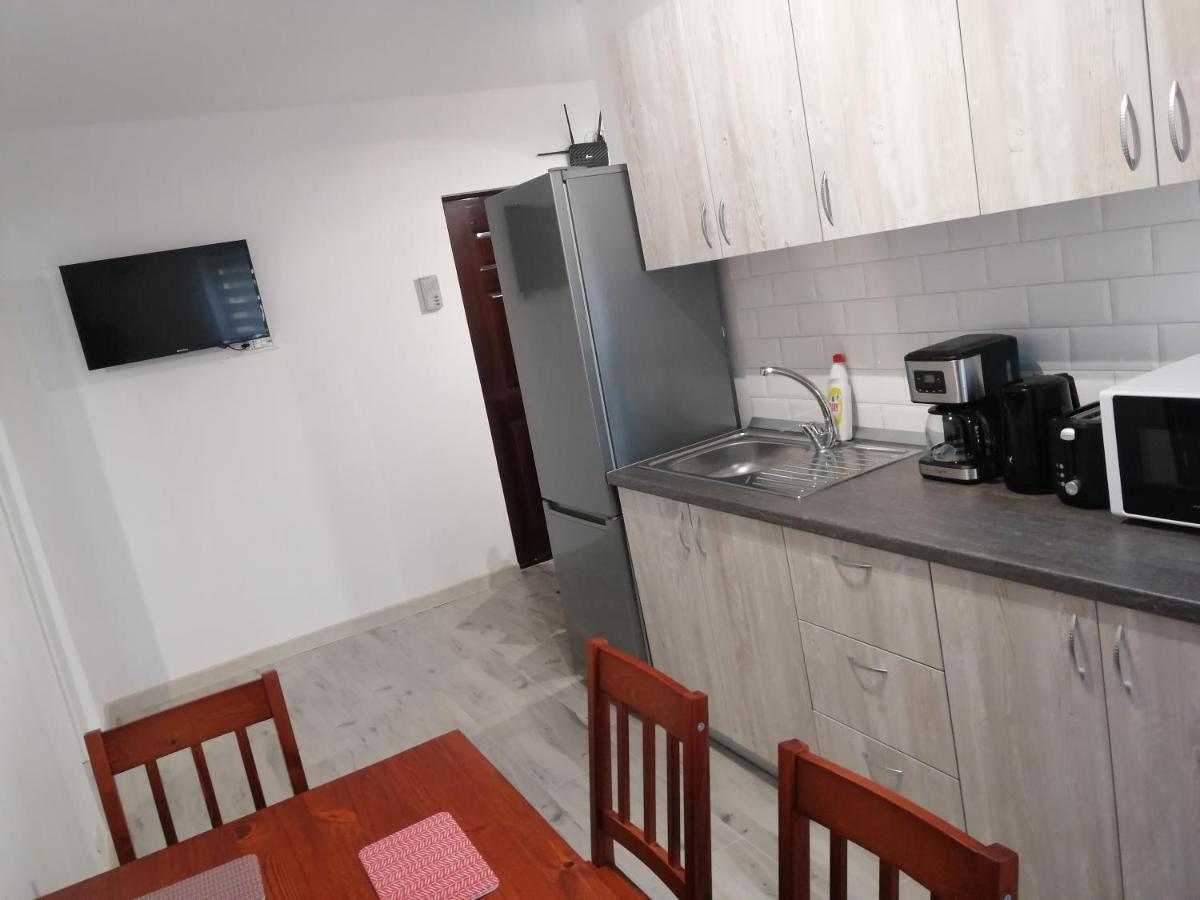 Rosenau Apartment Rîşnov Екстериор снимка